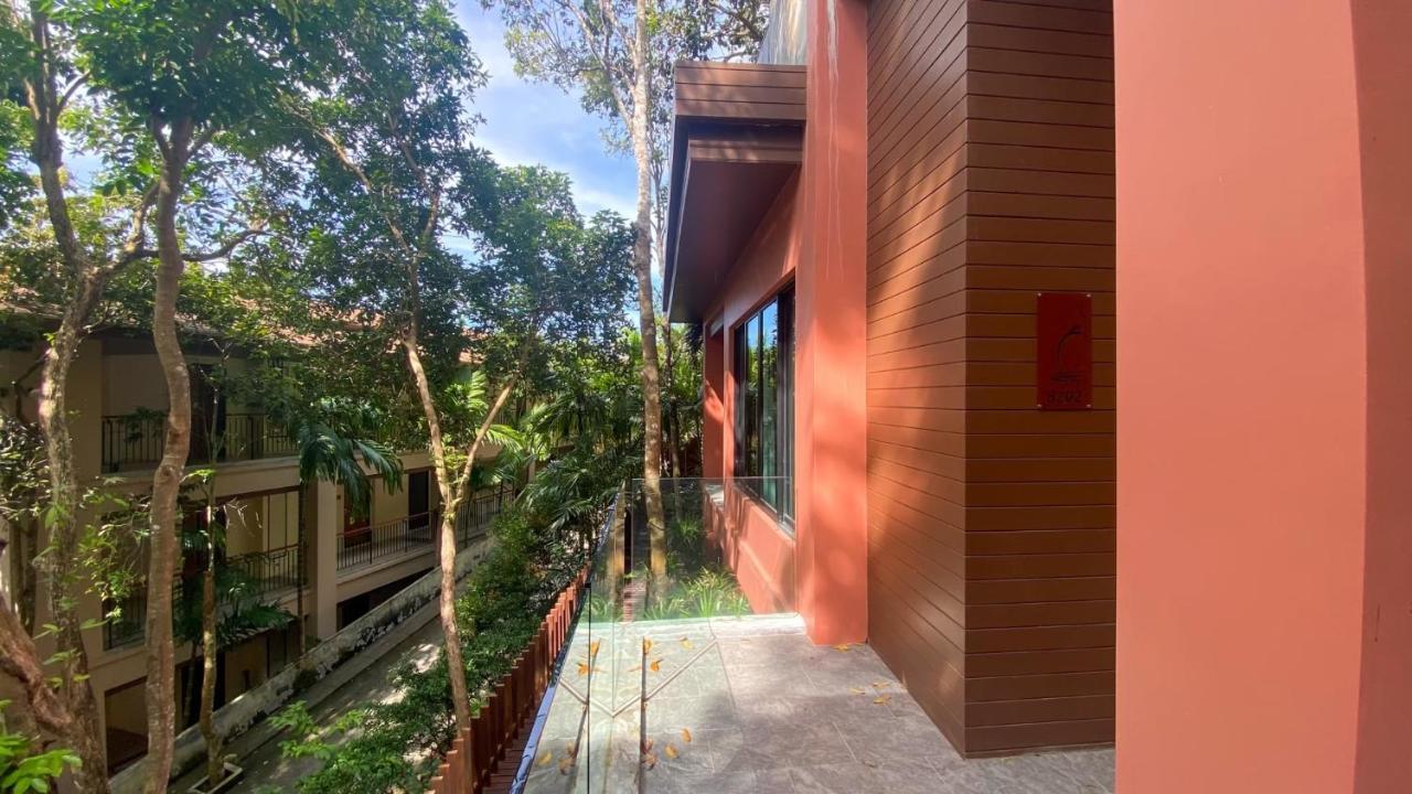 Avani Ao Nang Cliff Krabi Resort - SHA Extra Plus Exterior foto