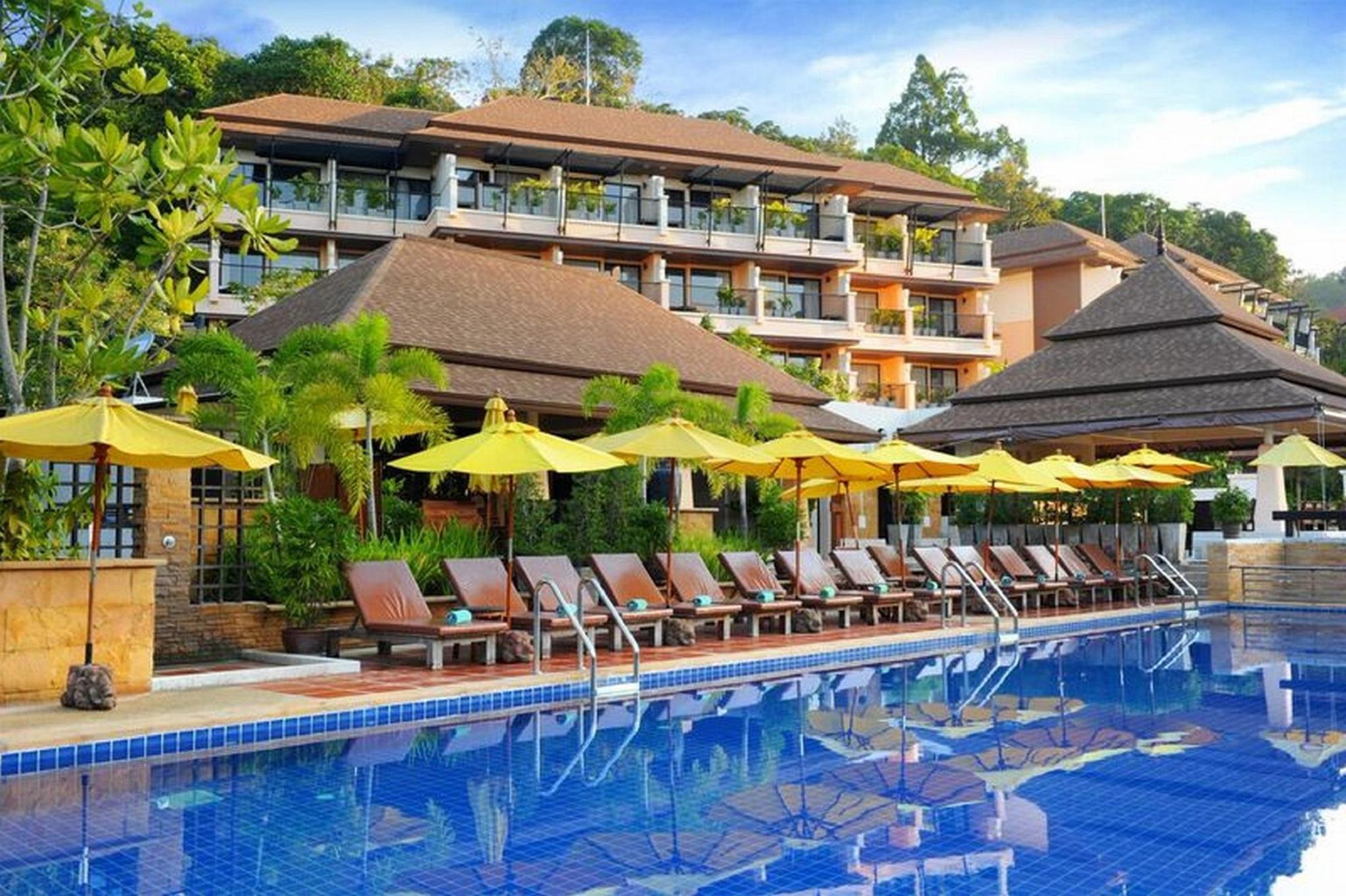 Avani Ao Nang Cliff Krabi Resort - SHA Extra Plus Exterior foto